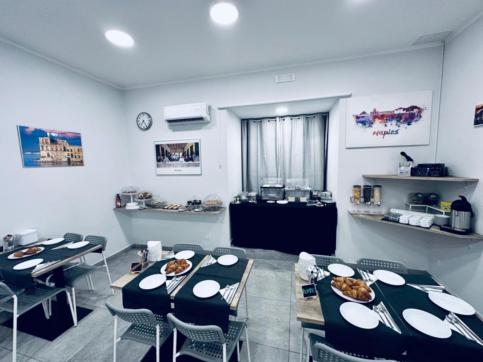 B&B イ ボルボーネ ナポリ エクステリア 写真